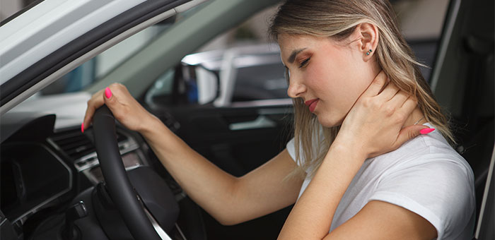 patient suffering from whiplash needing a chiropractor in Valley Village
